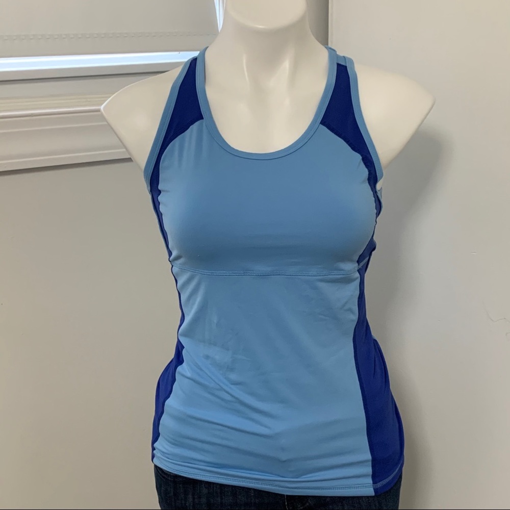 Lands’ End workout tank top